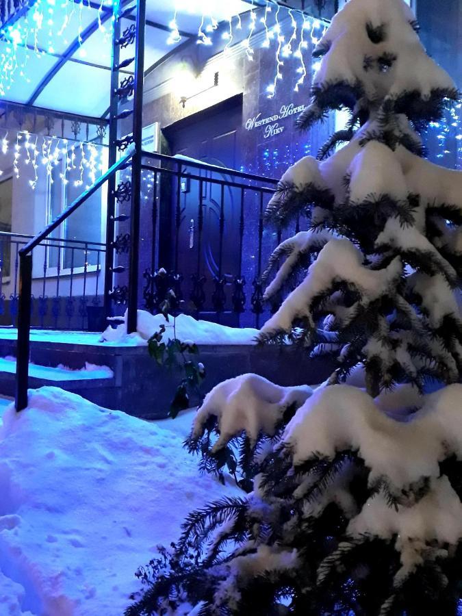 Westend Hotel Киев Екстериор снимка