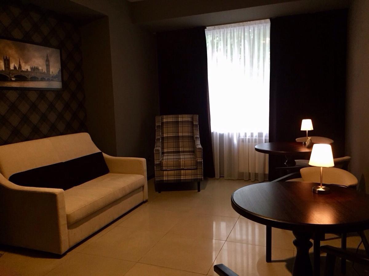 Westend Hotel Киев Екстериор снимка