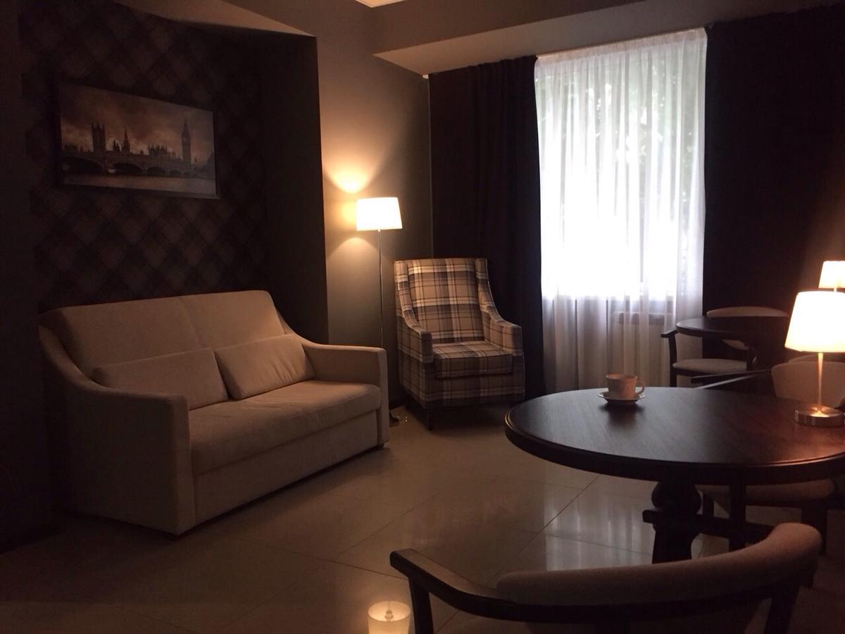 Westend Hotel Киев Екстериор снимка