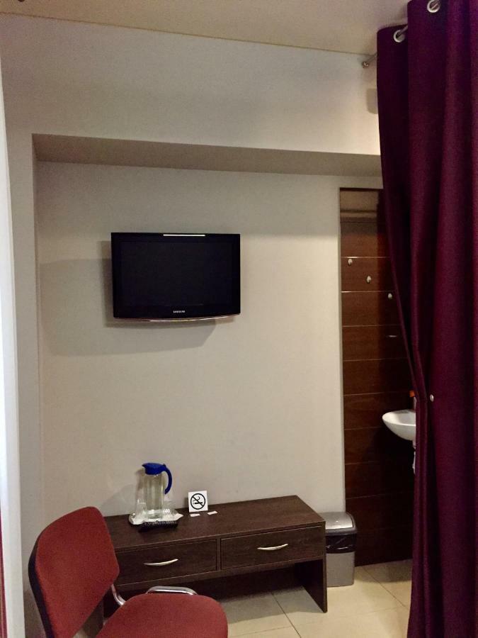 Westend Hotel Киев Екстериор снимка