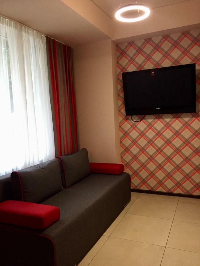 Westend Hotel Киев Екстериор снимка