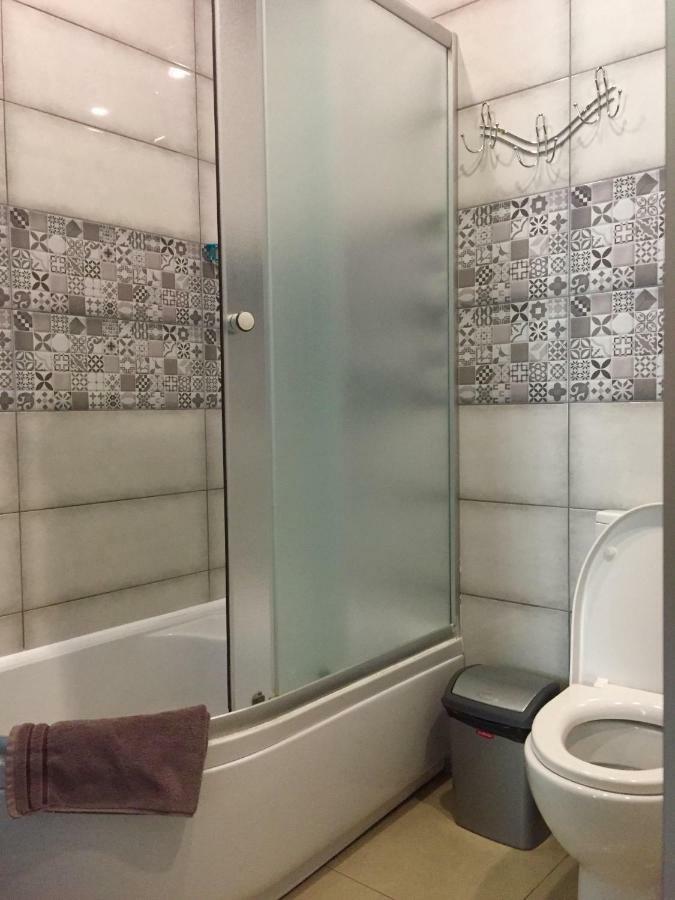 Westend Hotel Киев Екстериор снимка