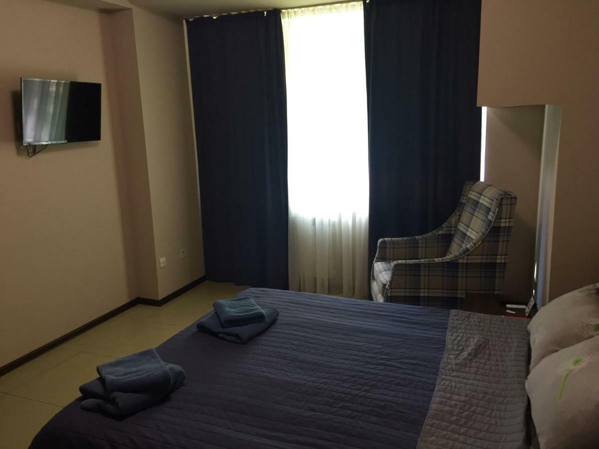 Westend Hotel Киев Екстериор снимка
